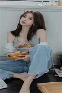 花灼灼，花已落全文