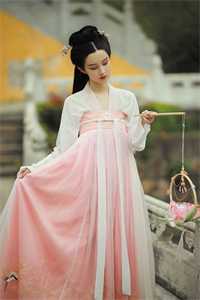 为报恩以身相许，糙军官你克制些最新章节列表