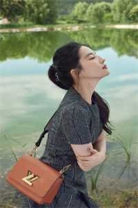 对照组兼祧四房？康巴汉子真香了未删减版