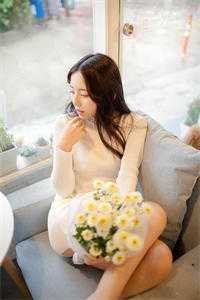 女知青撩完就跑？糙汉揽腰狠狠亲无删减版