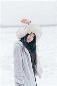 她于雪夜离岛全文无删减