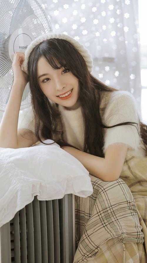 被卖三亿后，禁欲大佬求着我爱他全文章节