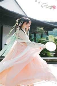 未婚妻和男闺蜜在酒吧领证，我摇骰子让他们倾家荡产列表