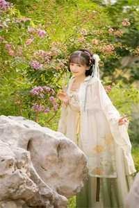 被她强取豪夺后，他真香了必读文