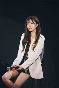 团宠画骨师：首辅大人求入赘精品推荐