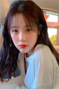 献祭辣条出红光，拜金前任悔哭了连载