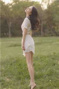 爱妃不擅争斗，朕只好专宠by