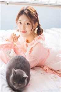 新婚闹剧后，我成了前未婚夫的娘爆火全网