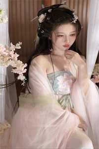 带着全家穿越到古代后，女皇妈妈替我报仇叶月月阿凝大结局