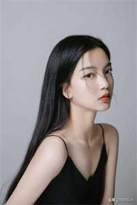 爱妃不擅争斗，朕只好专宠后续+结局